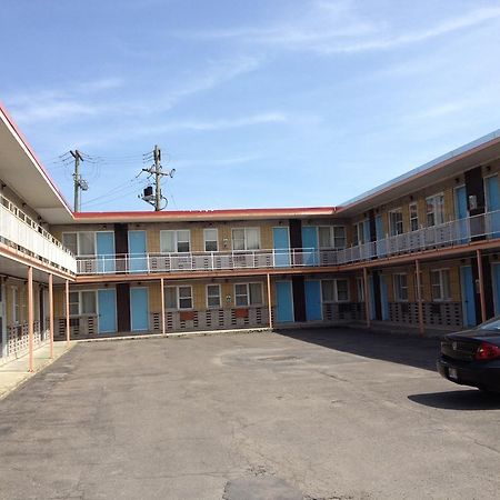 Motel Saint-Jacques Монреаль Экстерьер фото