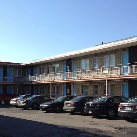 Motel Saint-Jacques Монреаль Экстерьер фото